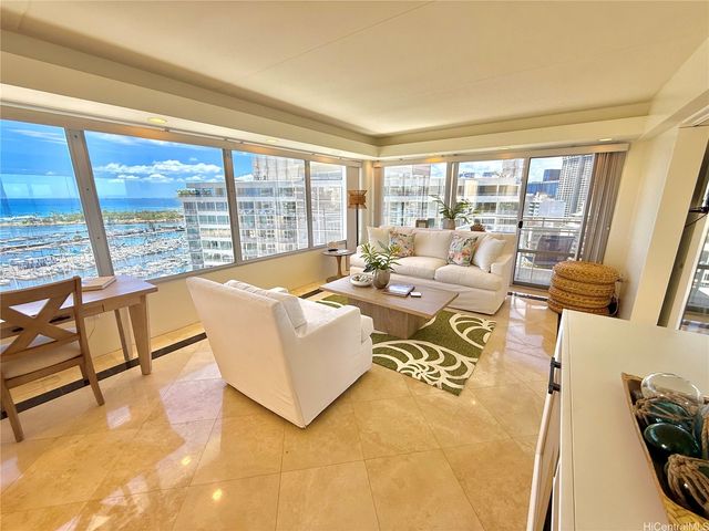 1777 Ala Moana Boulevard 1610, Honolulu, HI 96815