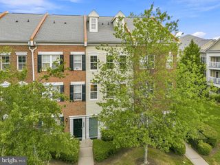 42524 HOLLYHOCK TER, Brambleton, VA 20148