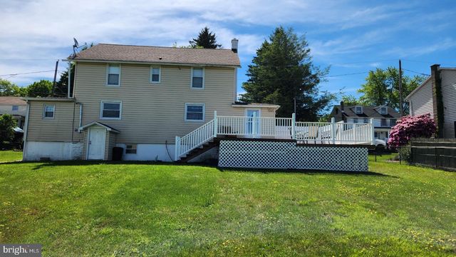 625 3RD AVE, Wilburton, PA 17888