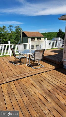 625 3RD AVE, Wilburton, PA 17888