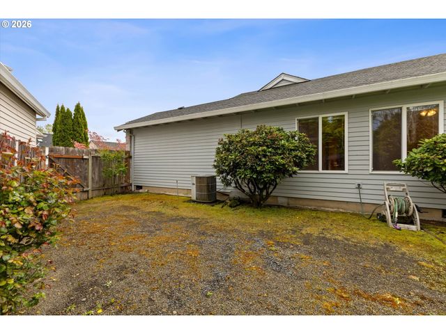 345 Ne MILNE Ct, Hillsboro, OR 97124