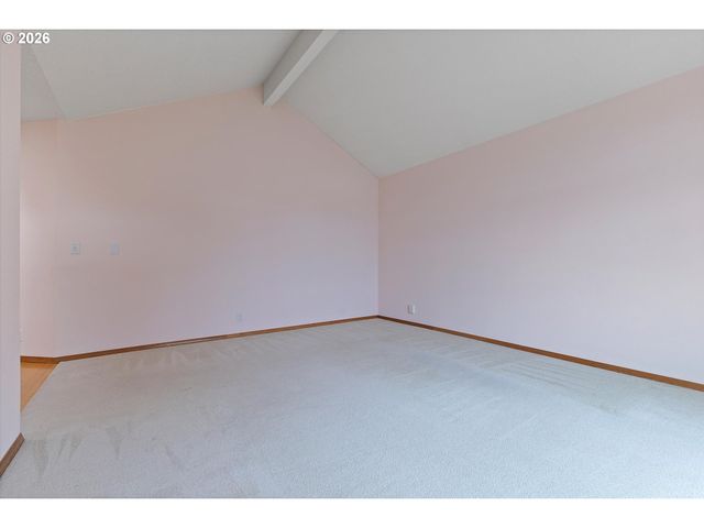 345 Ne MILNE Ct, Hillsboro, OR 97124