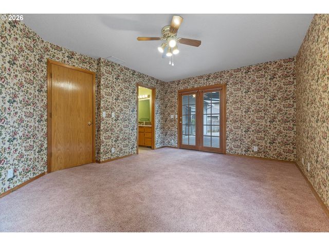 345 Ne MILNE Ct, Hillsboro, OR 97124