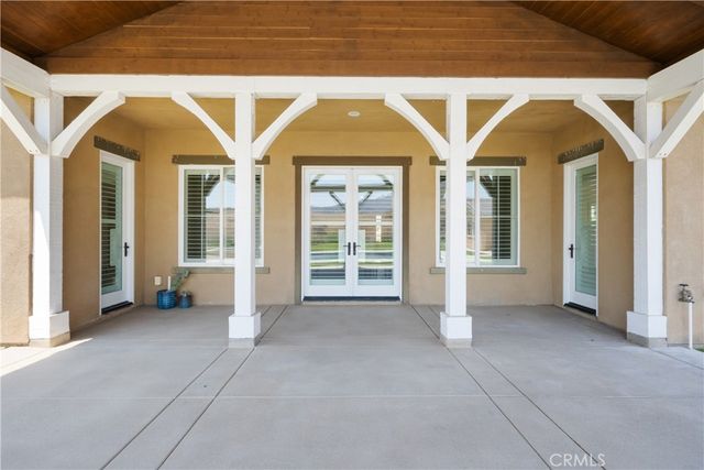3086 Crystal Ridge Lane, Colton, CA 92324