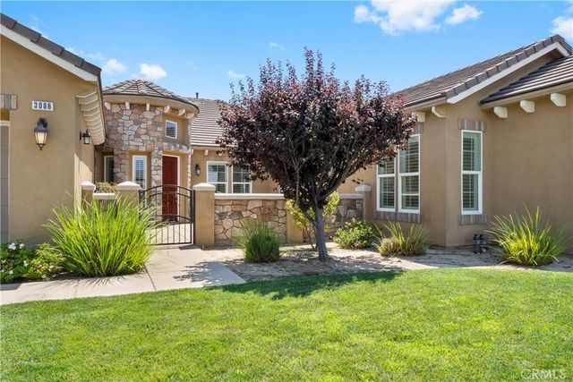 3086 Crystal Ridge Lane, Colton, CA 92324