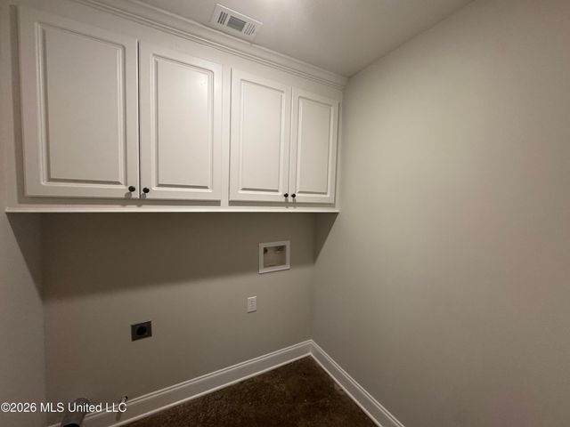 102 Rotherfield Place, Canton, MS 39046
