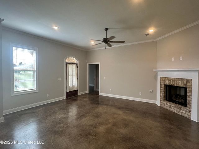 102 Rotherfield Place, Canton, MS 39046