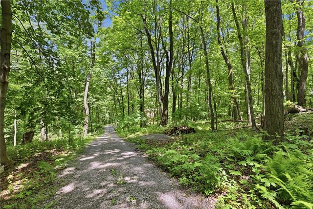 6110 Saltsburg Rd, Murrysville, PA 15668