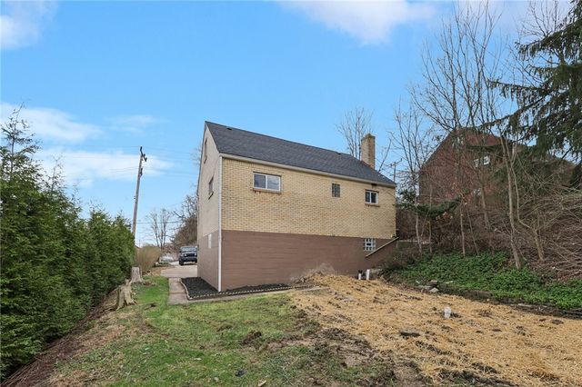 123 Penn View Dr, Monroeville, PA 15146