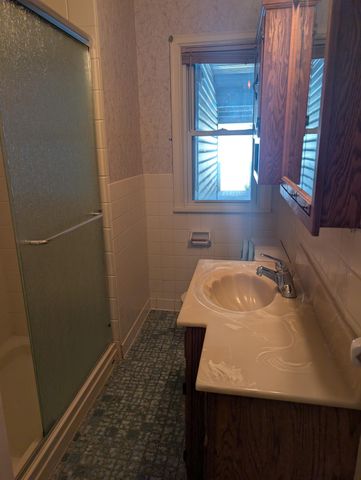 1049 Gorman Avenue, West Saint Paul, MN 55118