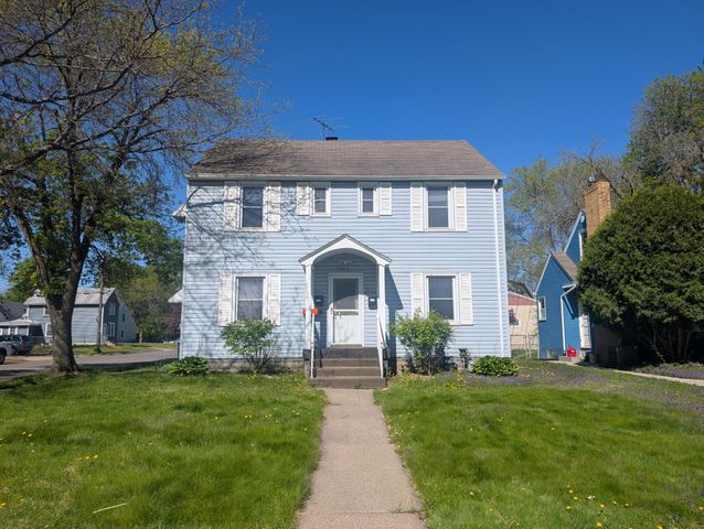 1049 Gorman Avenue, West Saint Paul, MN 55118