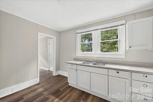 525 E Cemetery Street, Salisbury, NC 28144