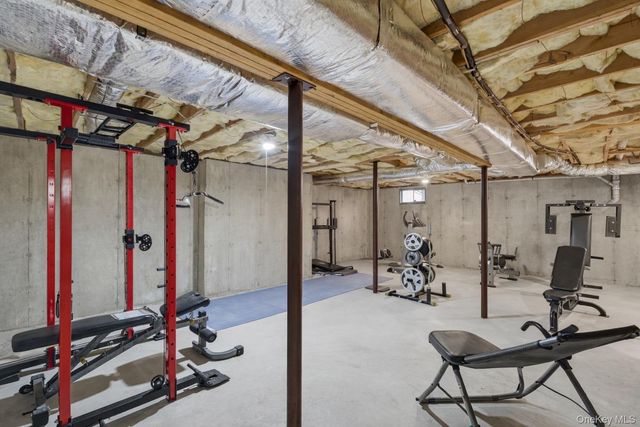 21 E Moriches Riverhead Road, East Moriches, NY 11940