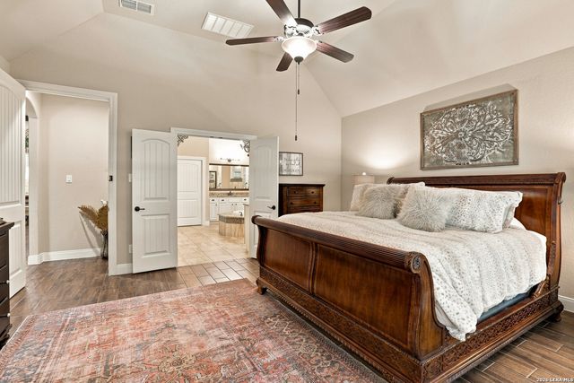 137 SENDERA WAY, Canyon Lake, TX 78133