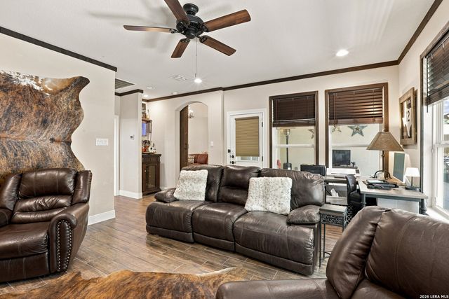 137 SENDERA WAY, Canyon Lake, TX 78133
