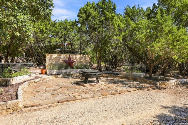 137 SENDERA WAY, Canyon Lake, TX 78133