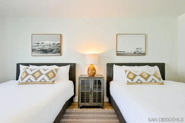 7904 Calle De La Plata, La Jolla, CA 92037