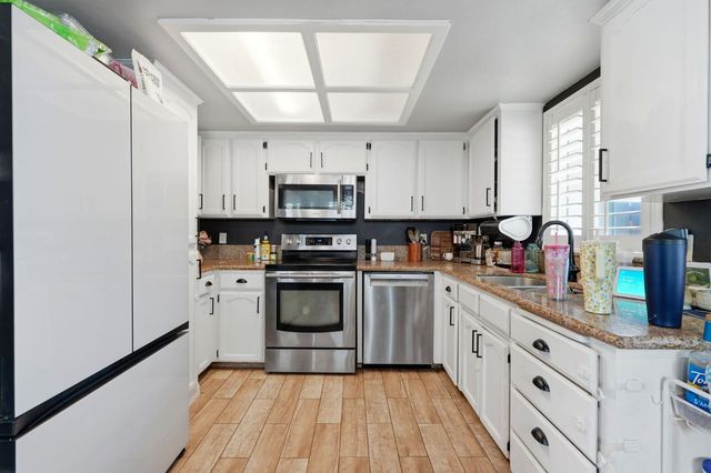 4297 W Brown Avenue, Fresno, CA 93722