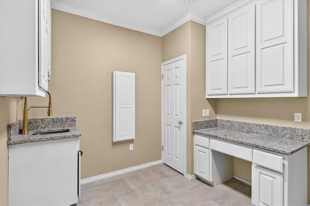 6201 Denain Dr, Corpus Christi, TX 78414