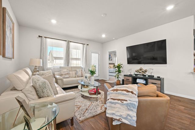201 Connor LN, Georgetown, TX 78626