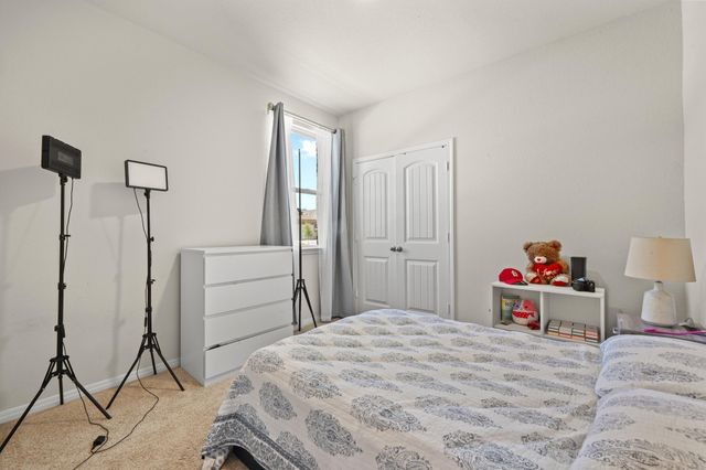 201 Connor LN, Georgetown, TX 78626