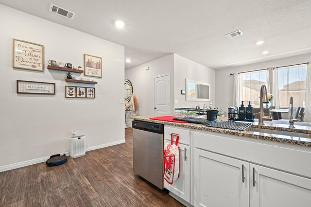 201 Connor LN, Georgetown, TX 78626