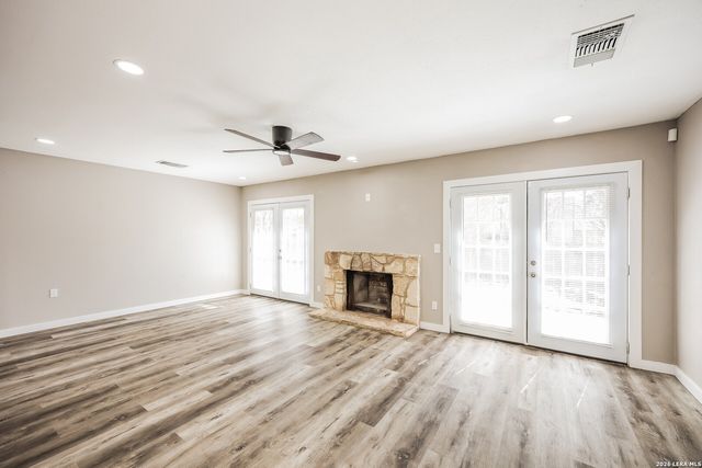 7030 Settlers Rdg, Leon Valley, TX 78238