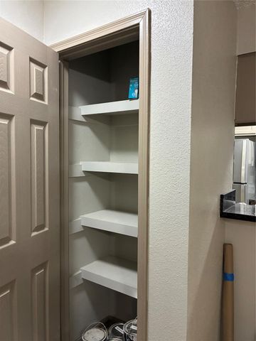 2120 El Paseo Street 1901, Houston, TX 77054
