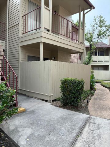2120 El Paseo Street 1901, Houston, TX 77054