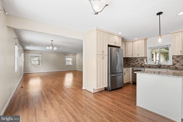 12327 FLAMINGO LN, Bowie, MD 20715