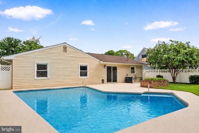 12327 FLAMINGO LN, Bowie, MD 20715