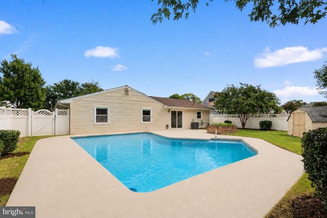 12327 FLAMINGO LN, Bowie, MD 20715