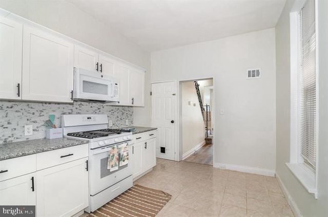 1828 PENN ST, Harrisburg, PA 17102