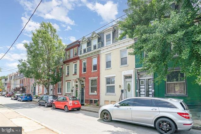 1828 PENN ST, Harrisburg, PA 17102