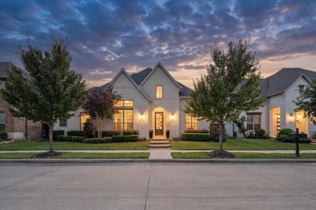 3584 Plum Vista Place, Arlington, TX 76005