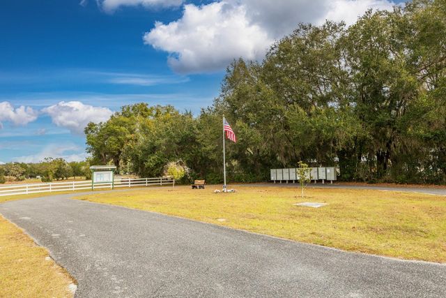 17520 SE 159TH TERRACE, Weirsdale, FL 32195