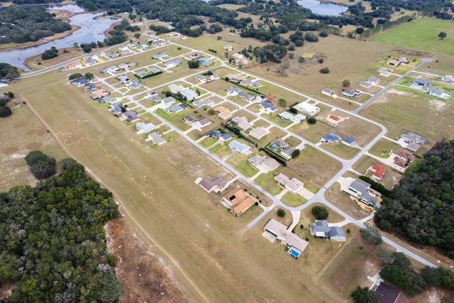 17520 SE 159TH TERRACE, Weirsdale, FL 32195