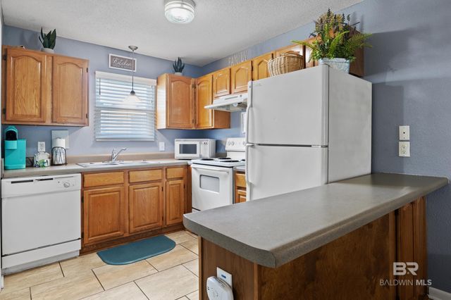 1159 W Beach Boulevard 217, Gulf Shores, AL 36542