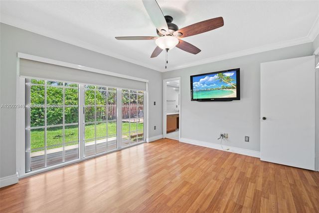 20001 NW 62nd Ct 20001, Hialeah, FL 33015