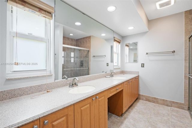 20001 NW 62nd Ct 20001, Hialeah, FL 33015