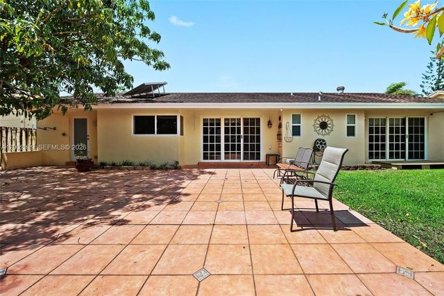 20001 NW 62nd Ct 20001, Hialeah, FL 33015