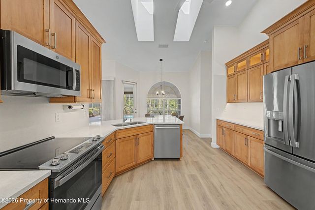 15031 Surrey Bend, Spring Hill, FL 34609