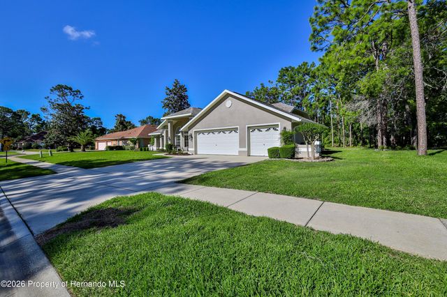 15031 Surrey Bend, Spring Hill, FL 34609