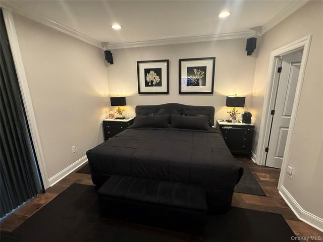 55 1st Street 108, Pelham, NY 10803