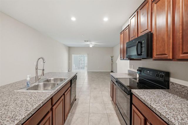 10407 LAKE MONTAUK DRIVE, Riverview, FL 33578