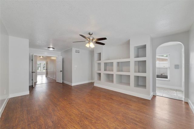 1048 CRYSTAL BOWL CIRCLE, Casselberry, FL 32707