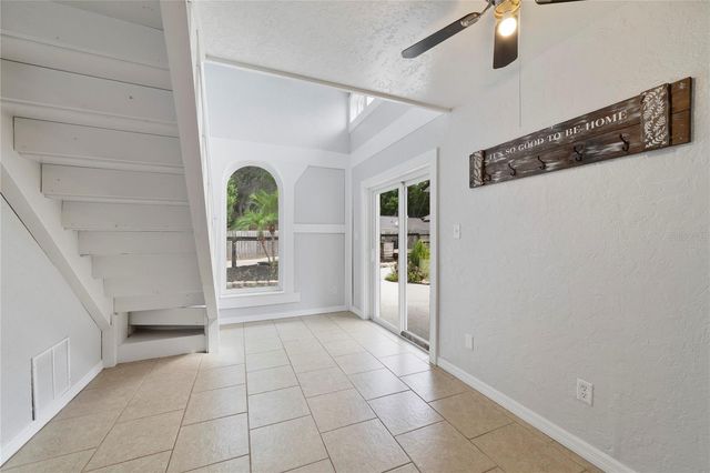 1048 CRYSTAL BOWL CIRCLE, Casselberry, FL 32707