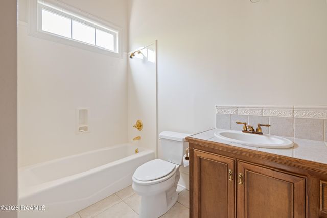 106 Kings Walk, Lafayette, LA 70503