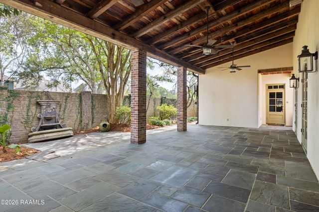 106 Kings Walk, Lafayette, LA 70503