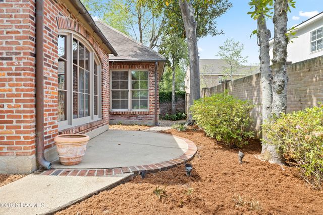 106 Kings Walk, Lafayette, LA 70503